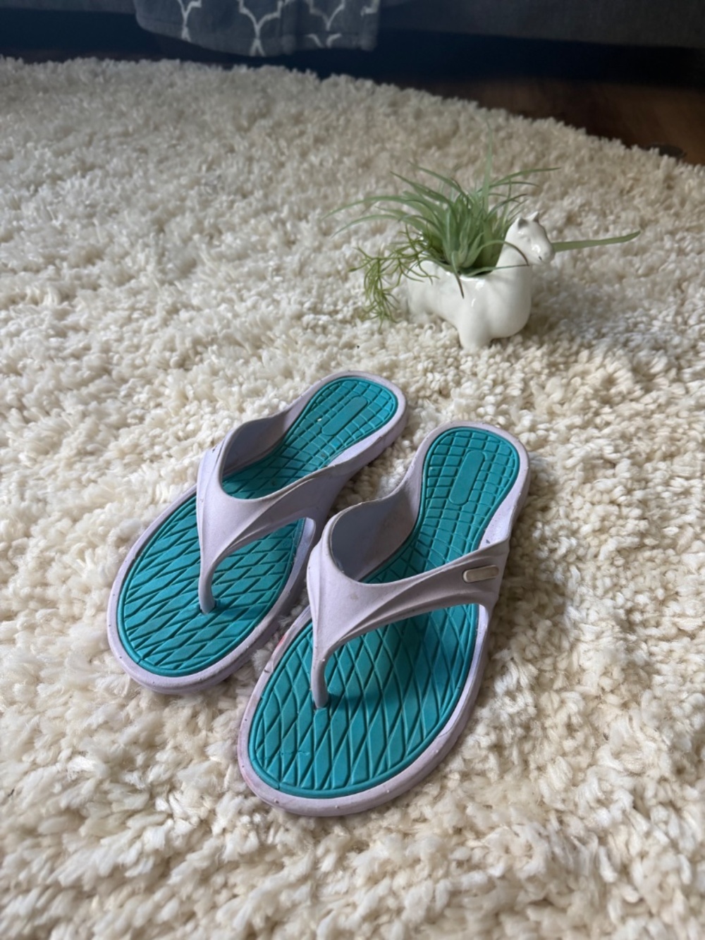 Comfortable Teal Footbed nonslip beach swim summer sandal Flip Flops with Lavend - Picture 2 of 5